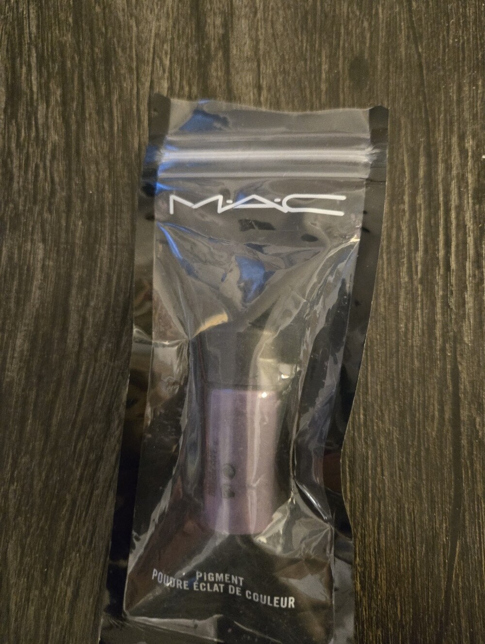 MAC Cosmetics Purple Shimmer Pigment Sample